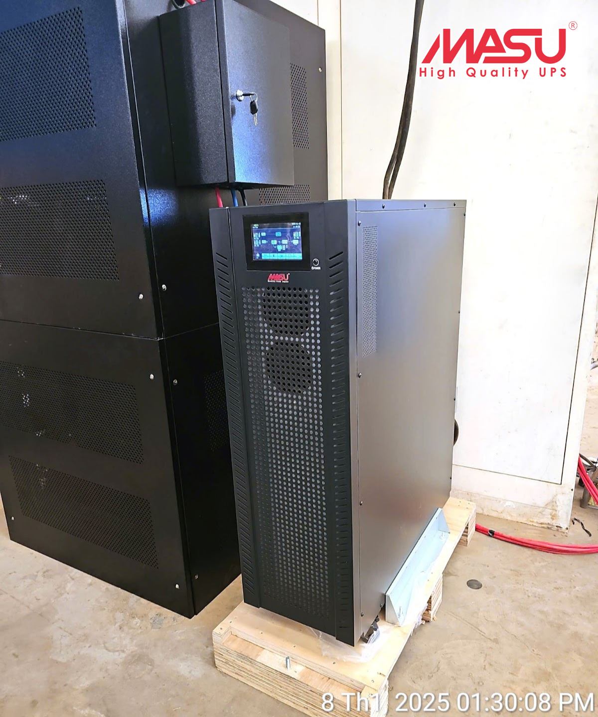 Địa chỉ cung cấp Bộ lưu điện Masu chính hãng tại Thành phố Huế 3 lap-dat-bo-luu-dien-msi33-40k-lcd-tai-cong-ty-dung-ngoc