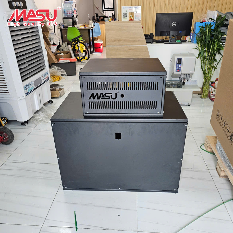 ung-dung-cua-tu-rack