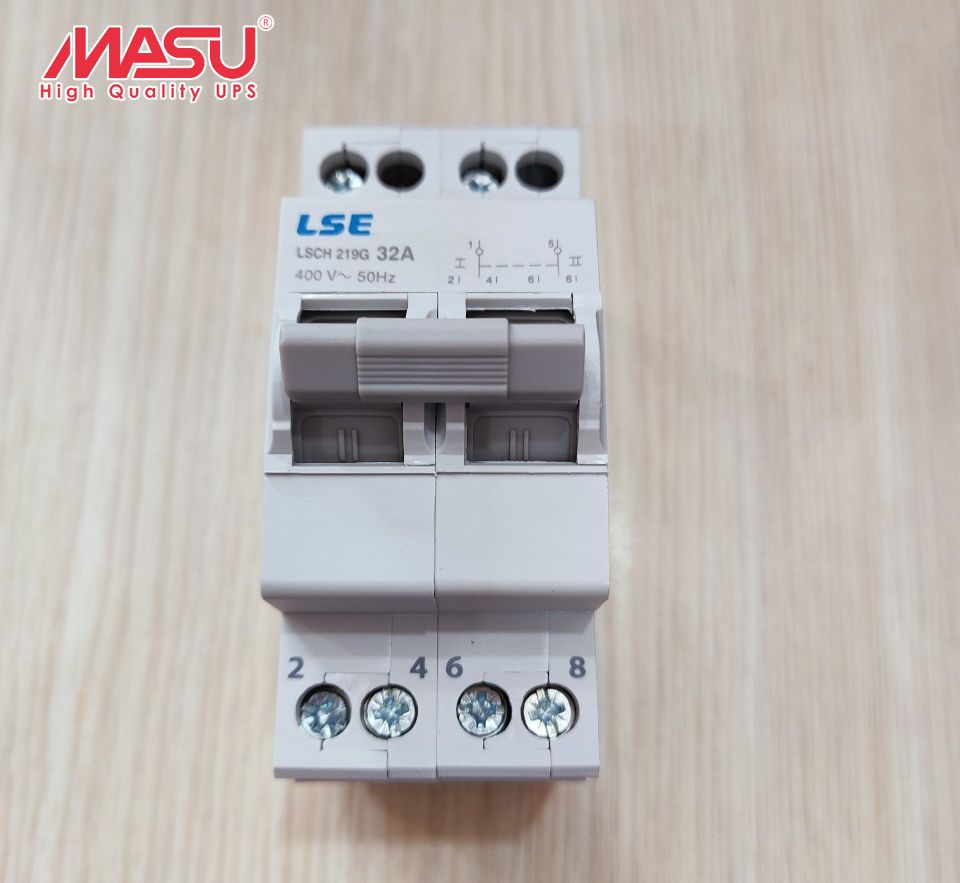 Bảo vệ điện thông minh với thiết bị Aptomat hiện đại 5 ap-to-mat-dao-chieu