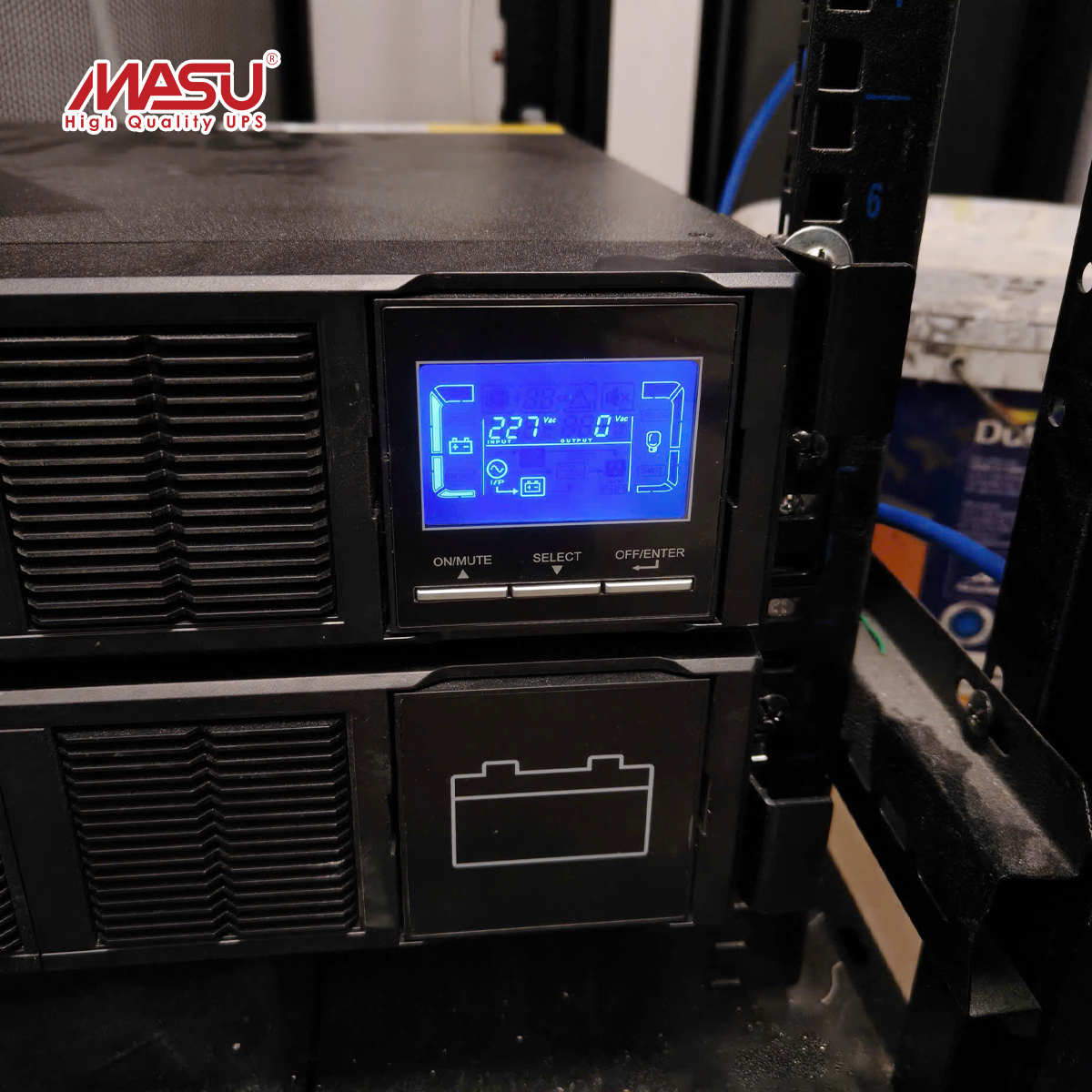 Dự án lắp đặt Bộ lưu điện Masu MS - 3KRS LCD tại Công ty TNHH DATAXIGHT 84 2 man-hinh-lcd-cua-ups-masu-ms-3krs-lcd
